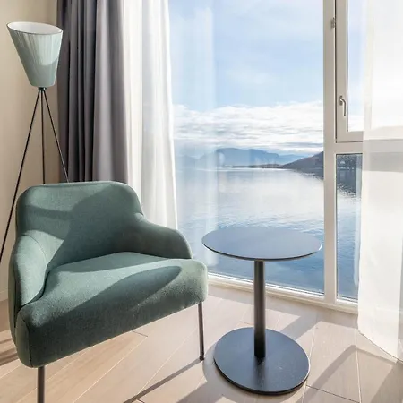 Home Hotel Arcticus-2